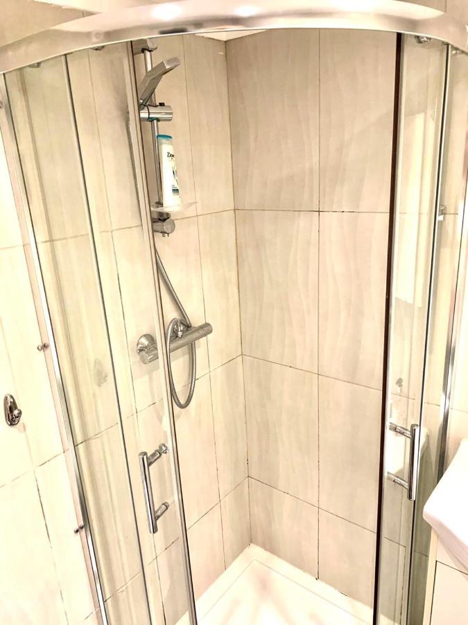 Emmanuel Block - Cambridge City Centre By Koala & Tree Short Lets & Serviced Accommodation Кембридж Екстер'єр фото